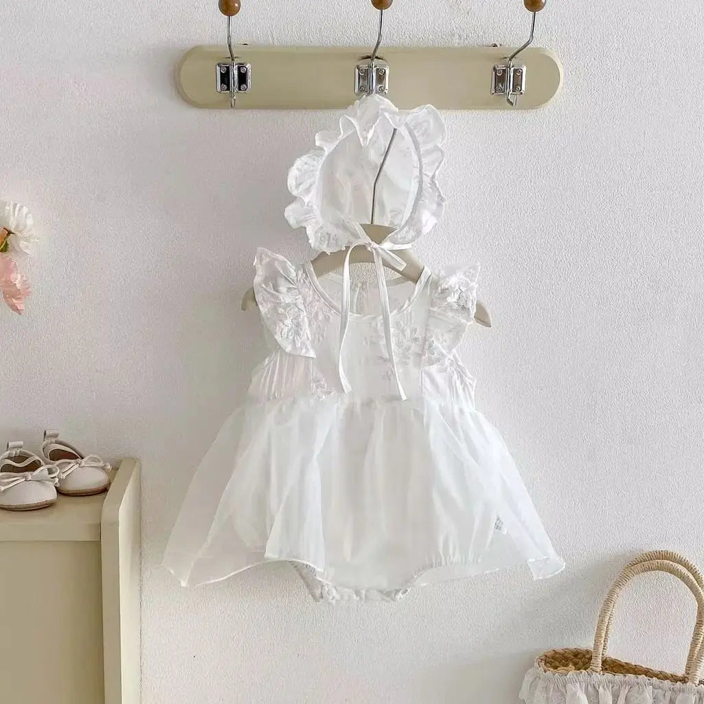2026 0-2Y Baby Girl Clothes White Three-dimensional Floral Pattern Bodysuit for Toddler with Baby Cap 2PCS