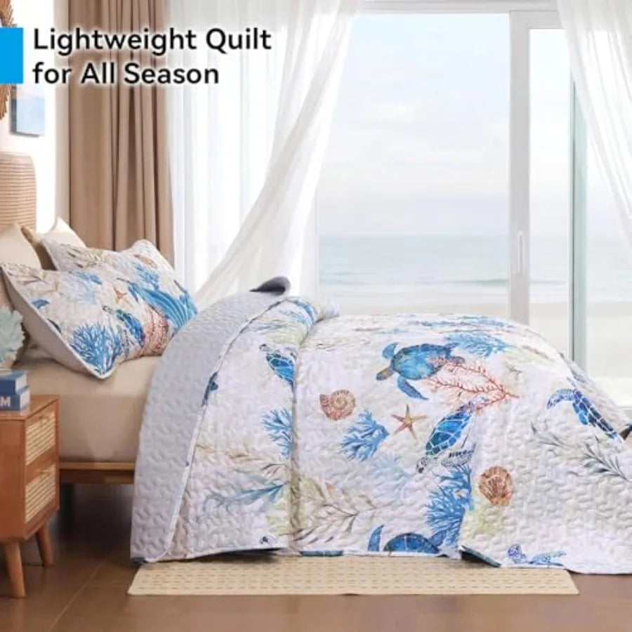 Coastal Quilt Set Size - Ocean Print Lightweight Soft Microfiber Summer Comforter with 2 Pillow Cases - Bedding Coverlet Decor